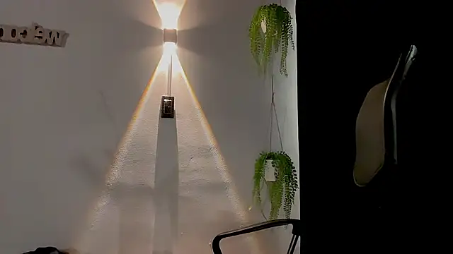 MarcellaGriffin webcam