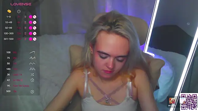 Oxcy_Secret webcam