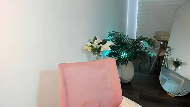 Ori_valentina webcam