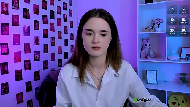 liana_kisses webcam