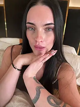 KarissaChantelle Live Web Cam Show