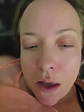 julimonroe Live Web Cam Show