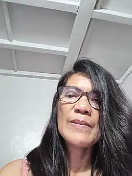 ImYourWoman_55 live sex cam