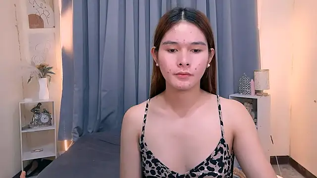 Mimi_Mckinley webcam
