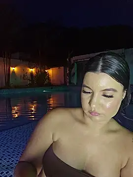 Pretty_Julieta webcam
