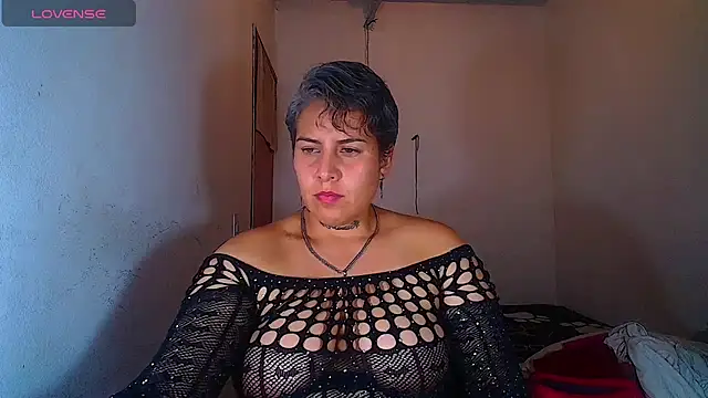 Yessi_rousse webcam