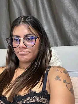 RachelWeisz_ webcam