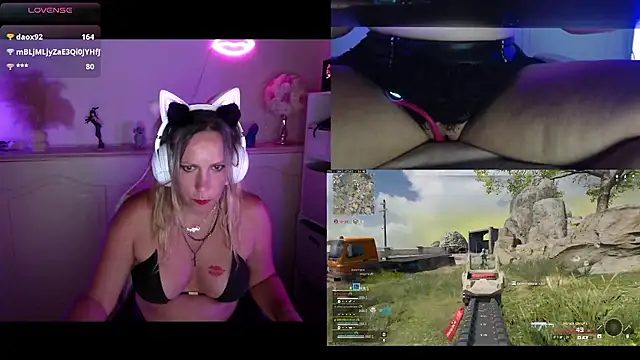 Angie-night webcam