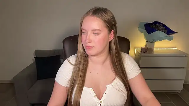 EvaMaddison webcam