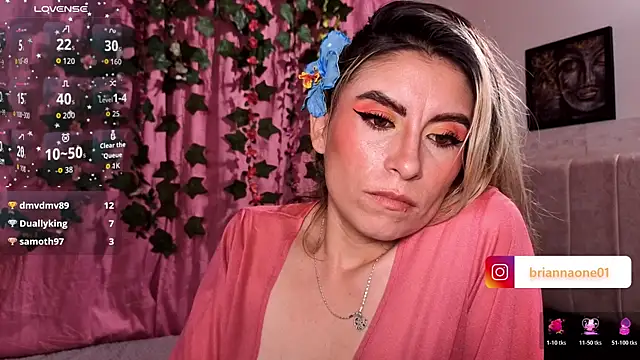 brianna_smoke webcam