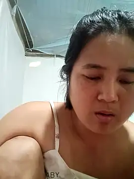 BigAss-69 webcam