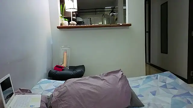 Matiashorney webcam