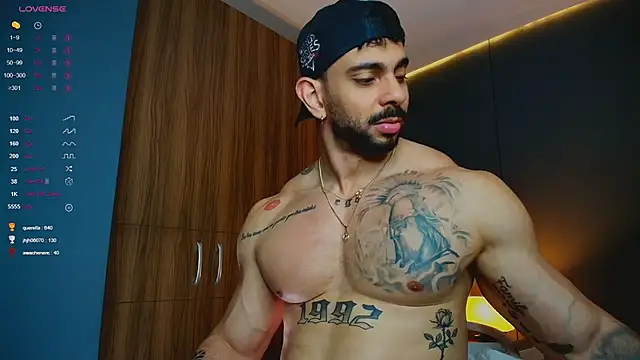 massimo_visconti Live Web Cam Show
