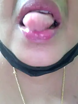 Tamil-mayasri webcam