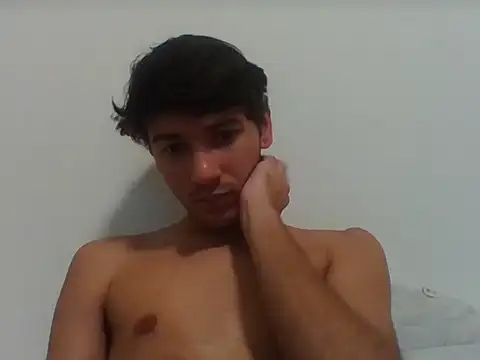 zyonboy1 Live Web Cam Show