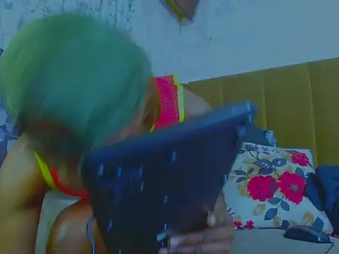MissParis26 webcam