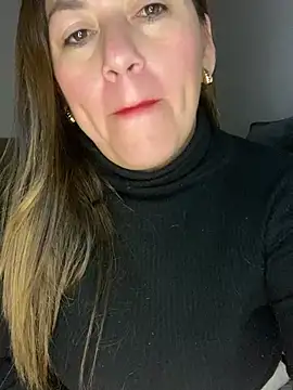 SCARLET-20 live cam on StripChat