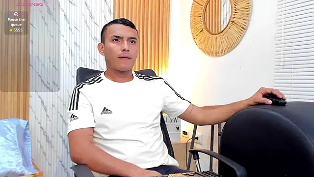Chris_vega_ webcam