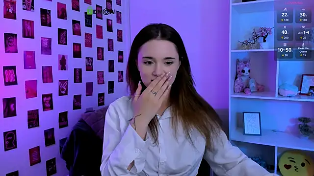 liana_kisses webcam