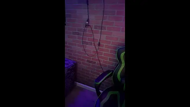 chronic_vibez webcam
