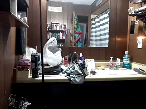 SukItSlo444 webcam