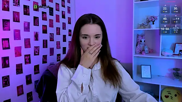liana_kisses webcam
