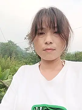 Linda-yiyi webcam