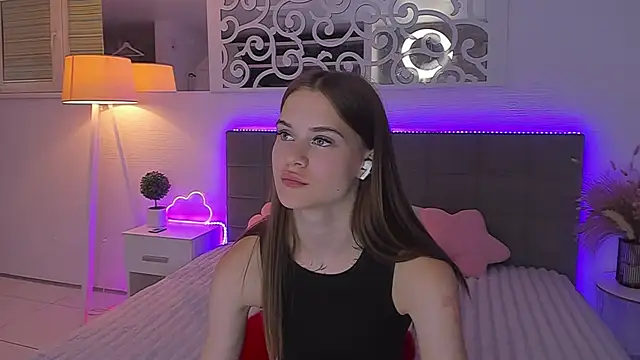 LuisaClover webcam
