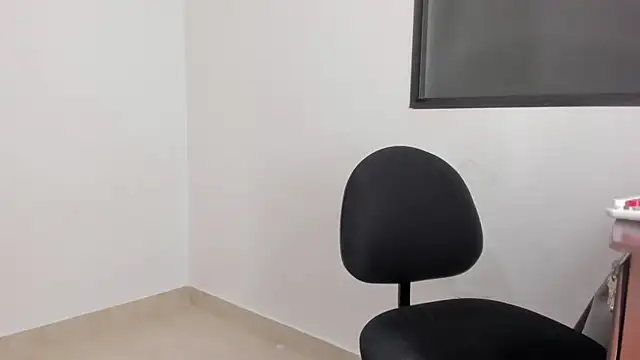 Emma_lean webcam