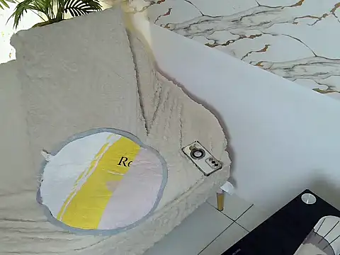 SweetAsianAss webcam