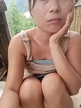 Linda-yiyi webcam
