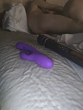parejade225@xh live sex cam