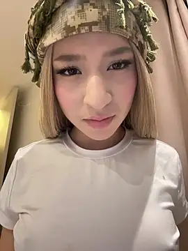 Sarah_cam06 webcam
