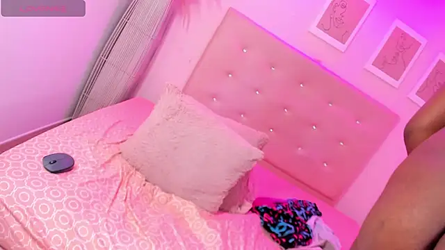 ANNIE_DOLCE_ webcam