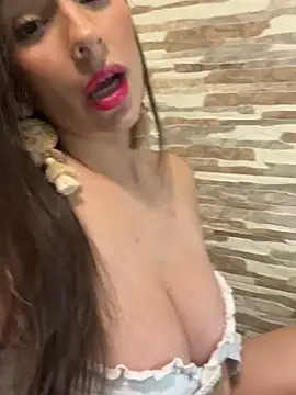 Mau_White webcam