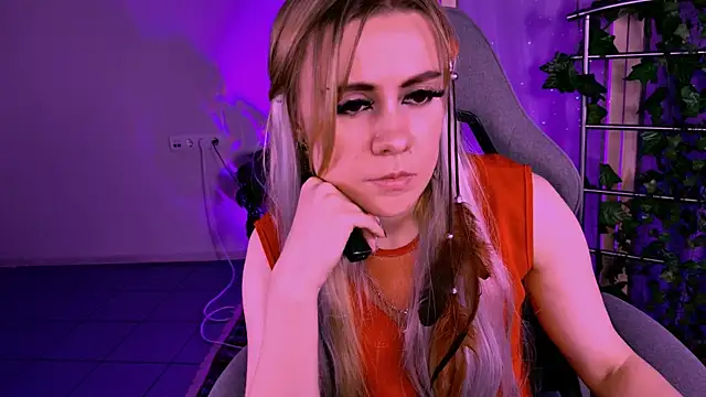 Kumiho_7777 webcam
