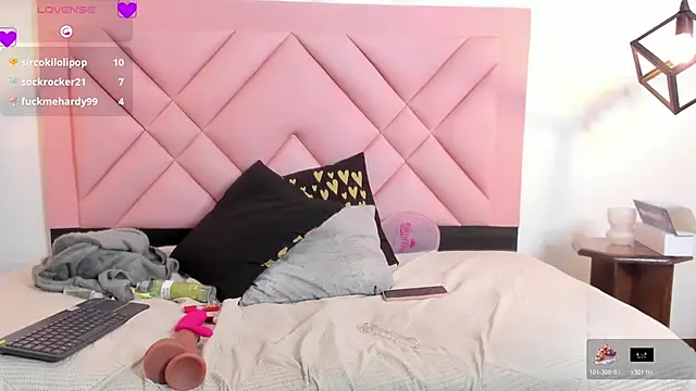 isa_cute_1 webcam