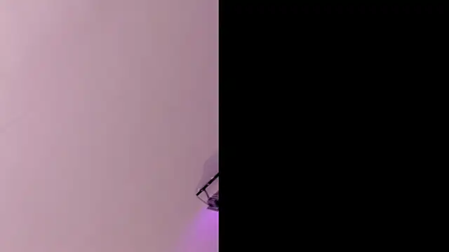 Lia_owenss webcam
