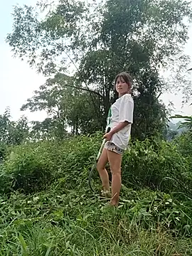 Linda-yiyi webcam
