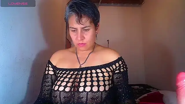 Yessi_rousse webcam