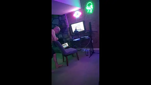 chronic_vibez webcam