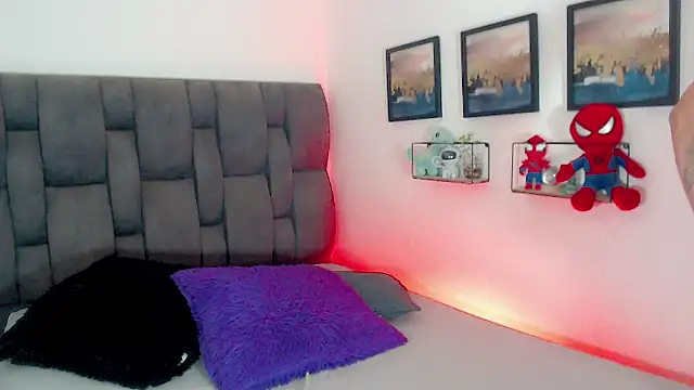 little_star_porn live cam on StripChat