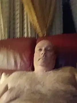 Alexis_Bull