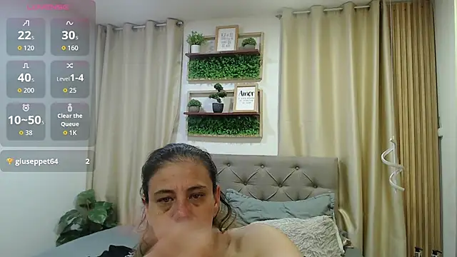 sasi_luna webcam
