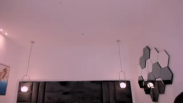 AgathaKondo_ webcam