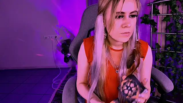 Kumiho_7777 webcam