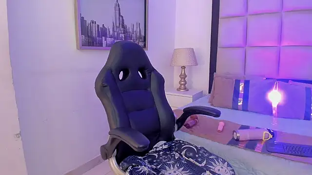 MeganPresleyy webcam