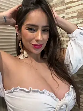 Mau_White