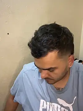 LatinBearX webcam