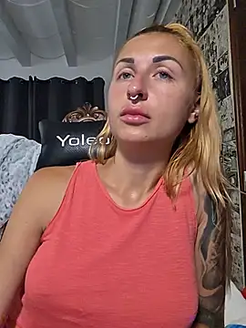 kylie_blck webcam